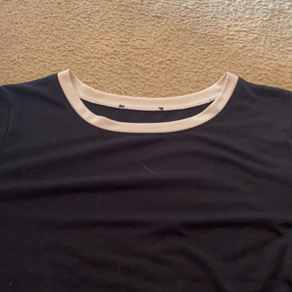 Crop Top - Picture 3 of 4